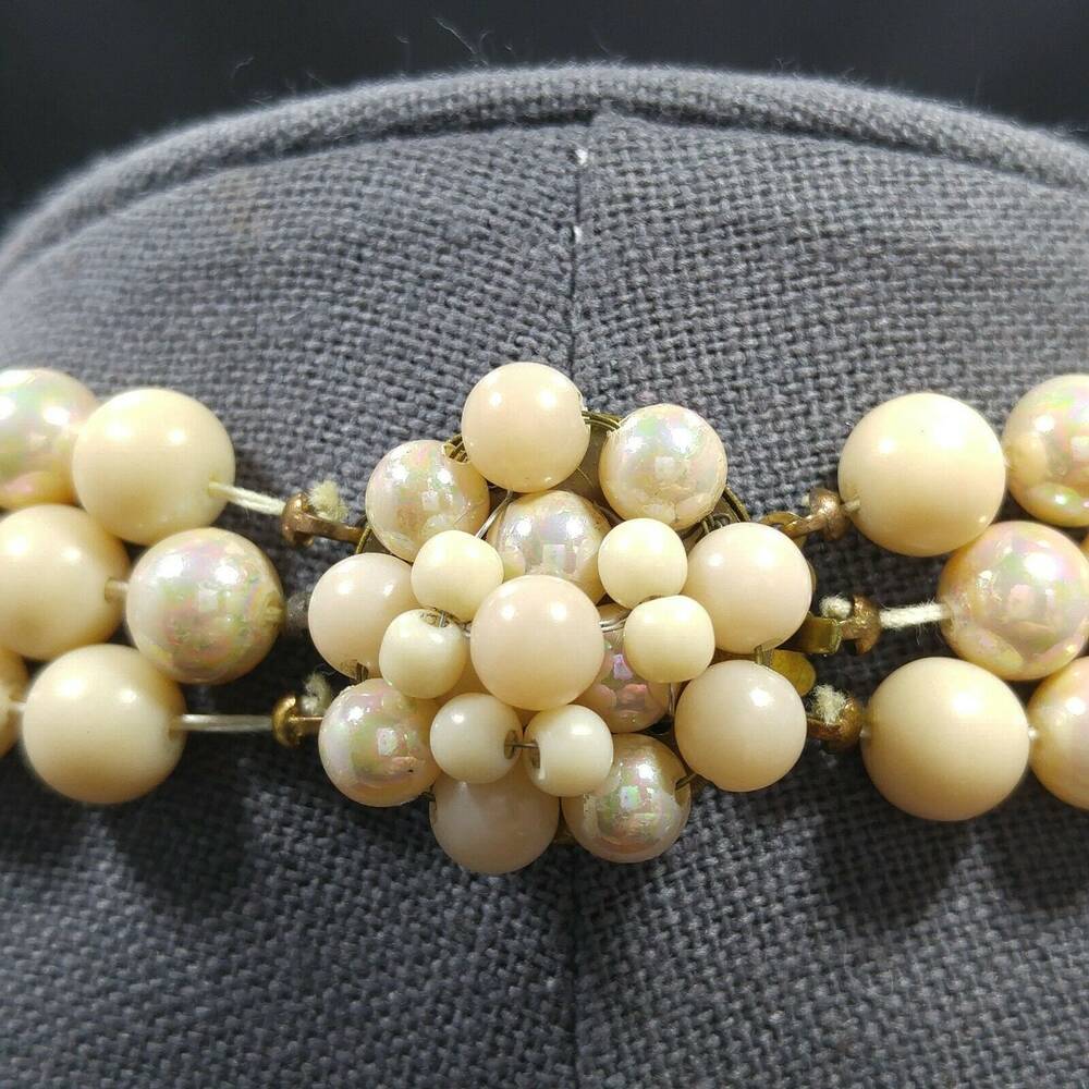 Vintage Mid Century Beige Iridescent Glass Beaded Necklace, 3 Strands, Box Clasp - Picture 8 of 8